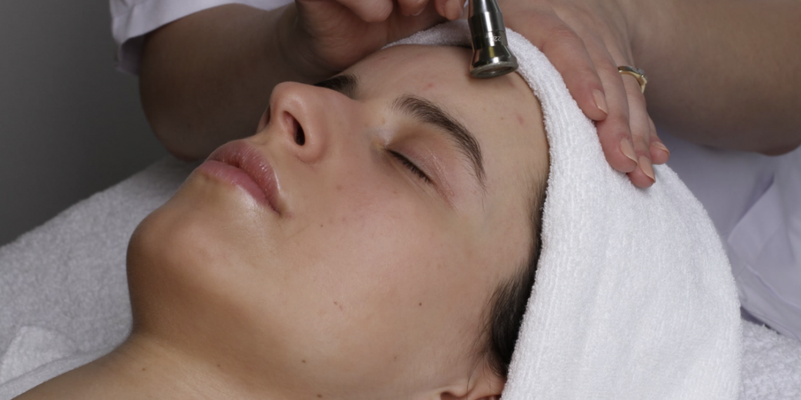 Beauty by Kramer i Brovst kører supertilbud i denne måned