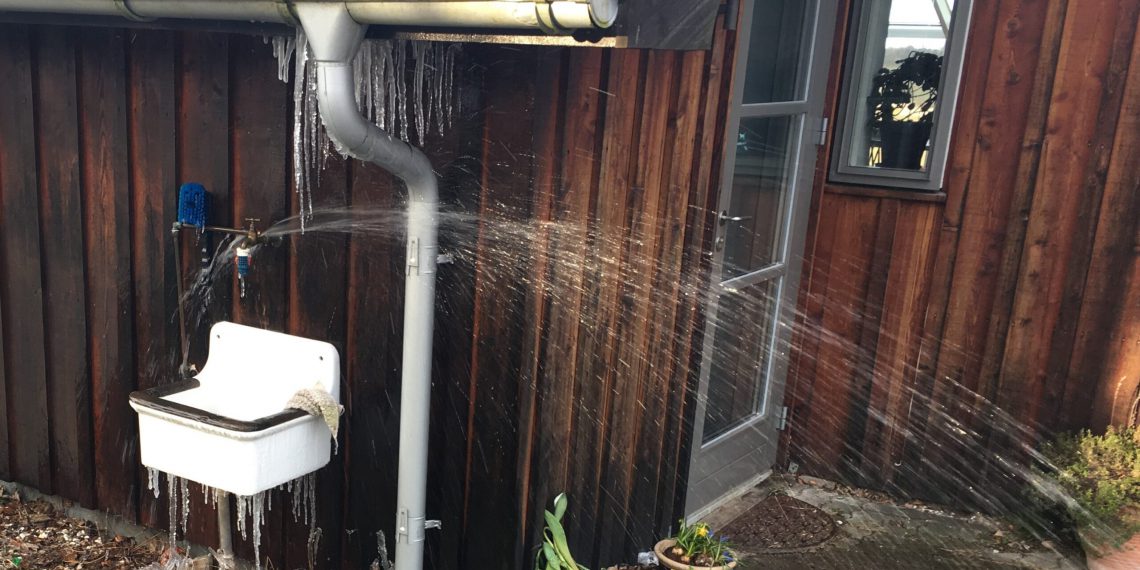 Frostsprængninger har ramt danskernes huse
