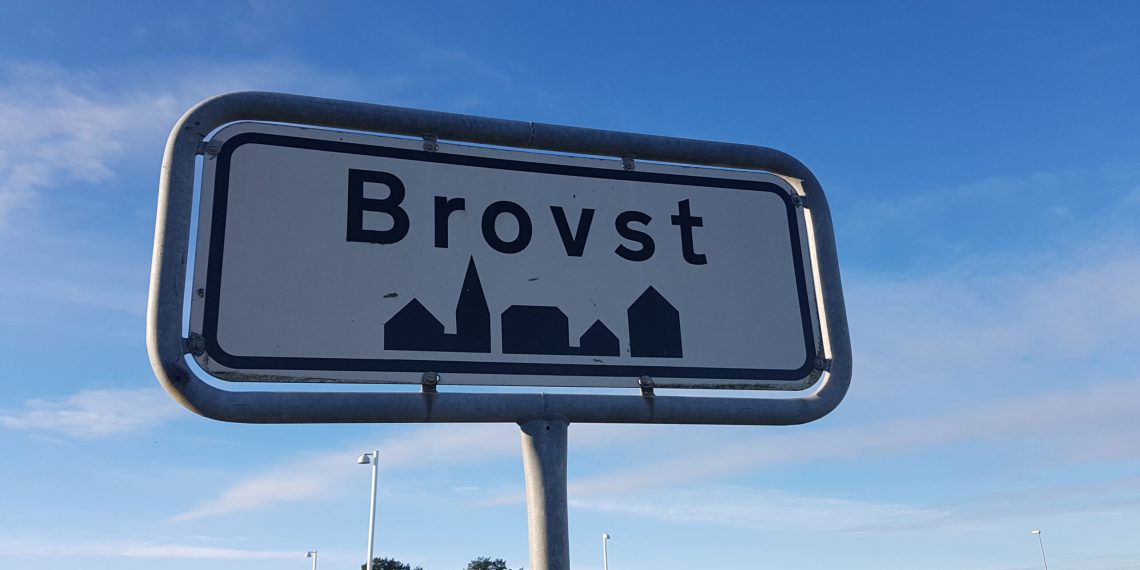 Patrulje anholdte 19 årig mand på Østergade i Brovst