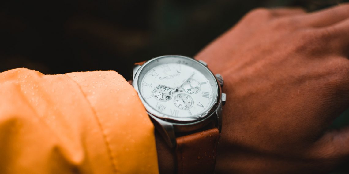 Efter en årrække med vigende popularitet er armbåndsuret igen vundet frem
