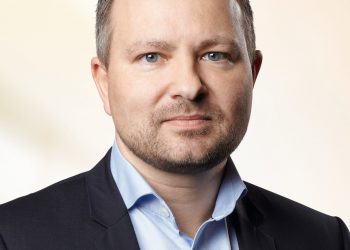 Uvildig finansiel rådgiver rykker endnu tættere på Beierholm