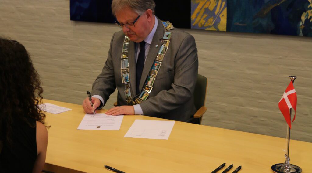 Nye danske statsborgere blev budt velkommen af borgmesteren