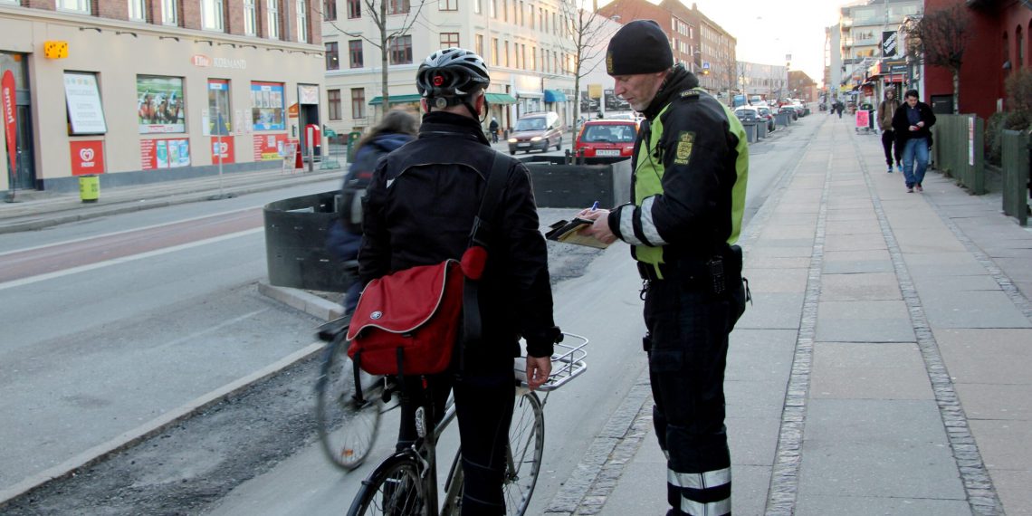 Landsdækkende cykel- og knallertkontrol i uge 43 2021