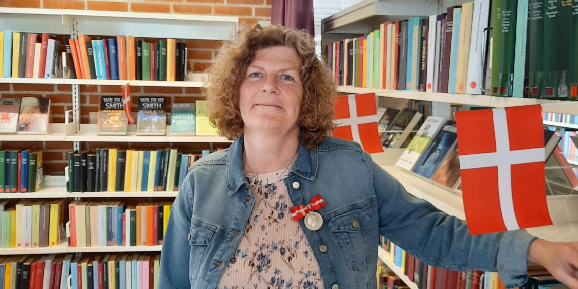 Dorthe Sadolin fra Jammerbugt Bibliotekerne har modtaget Dronningens fortjenstmedalje