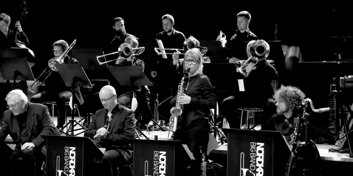 Fantastisk jazzmusik direkte hjem i stuen med hilsen fra hele Danmarks nordjyske bigband