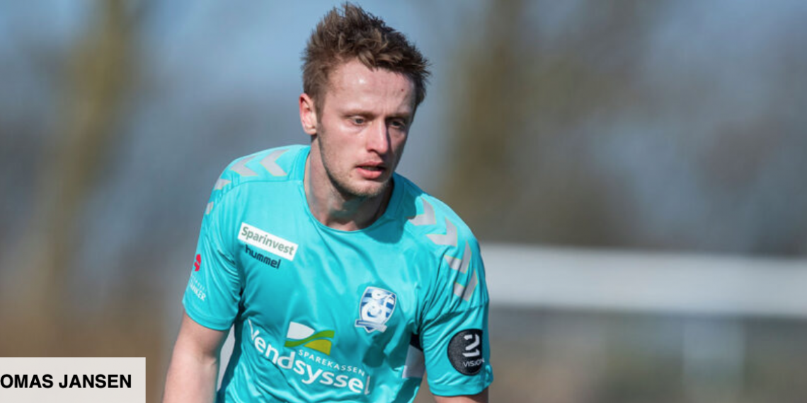 MICHAEL STOKBRO SMØGER ÆRMERNE OP TIL ENDNU ET ÅR I BLÅT