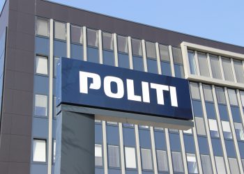 Tre mænd anholdt efter stribevis af tricktyverier