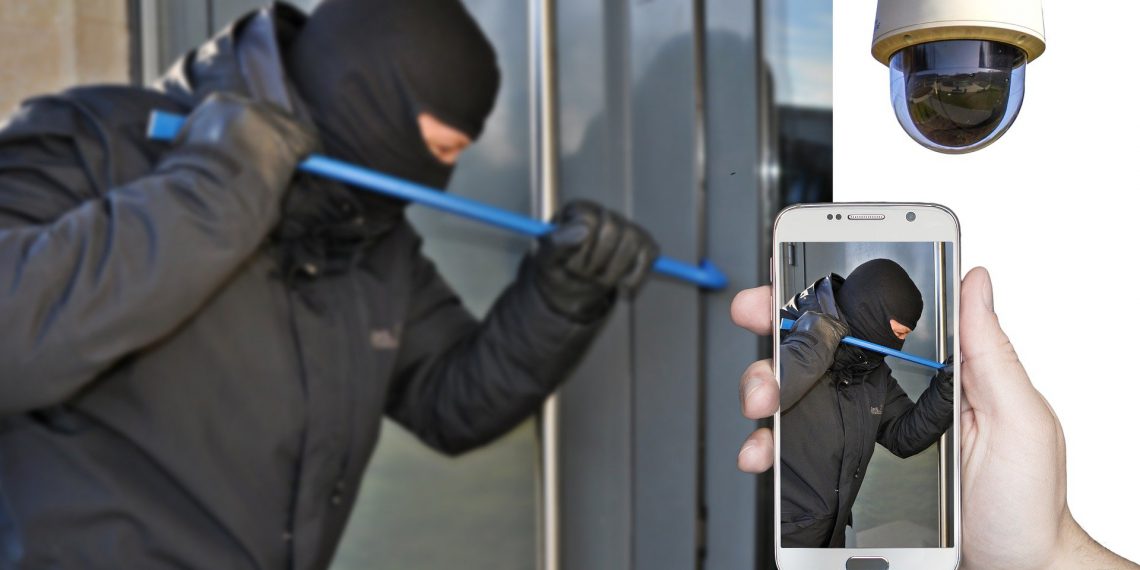 Sådan gør du det svært at være indbrudstyv