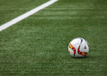 Jammerbugt FC: Høgh og Sloth takker er i blåt