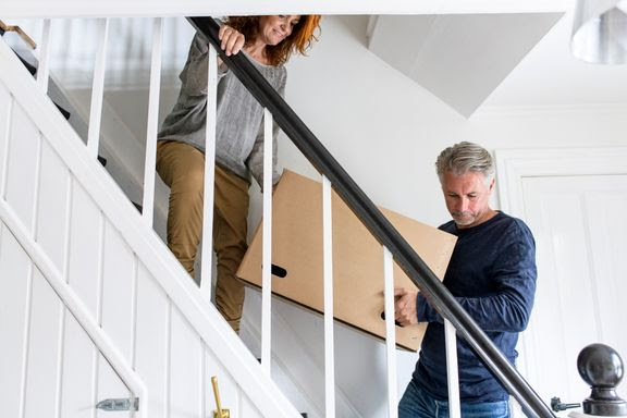Flyttetendenser 2022: De unge flytter som de plejer, flere børnefamilier og midaldrende bliver boende