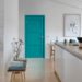 Boligstylist guider dig: Inviter sommeren ind i hjemmet med disse simple tips