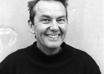 For børn og deres voksne: Peter og ulven for fuld musik – og tegninger