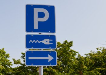 Jammerbugt Kommune indgår kontrakt om etablering og drift af el-ladestandere
