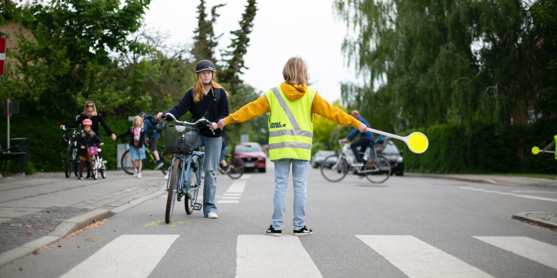 Trafikanter dytter og råber ad skolepatruljer