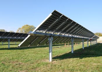 Nu går byggeriet af solcelleparken på Thorup Holme i Fjerritslev i gang