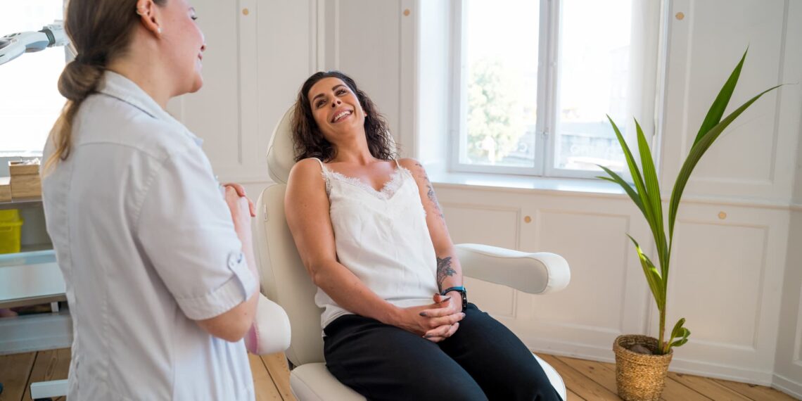 Forfængeligheden forstærkes i krisetider: Flere opsøger en kosmetisk klinik