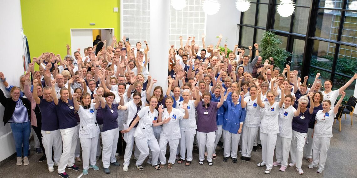 Kæmpe tillykke til Onkologisk Afdeling, der vinder Patienternes Pris 2022