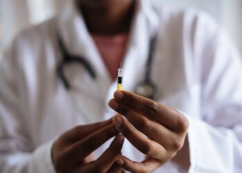 Stor vaccinationstilslutning i Nordjylland: Corona- og influenzavaccinationer i høj kurs