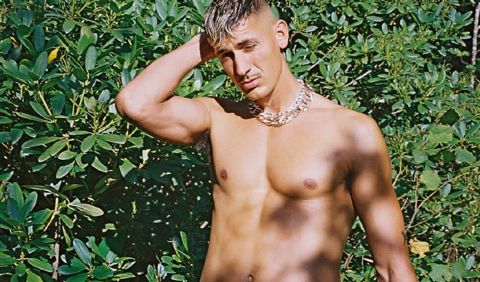 Tobias Rahim spiller eksklusiv Nibe-koncert