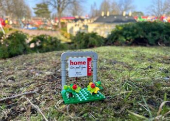 Home bag unikt grundsalg i LEGOLAND®: Udsigt til Amalienborg og Eiffeltårnet