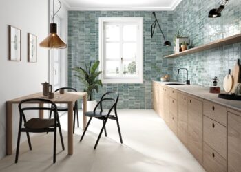 Fliseeksperts bedste tips:Indret et lille køkken med stil og praktik