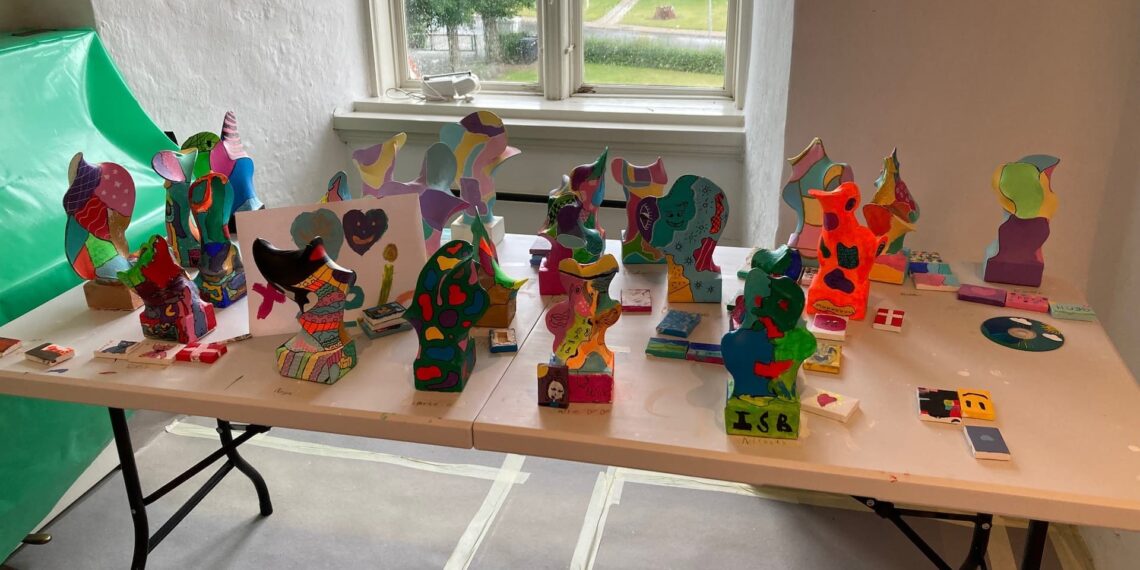 Børn i alderen 7-12 år inviteres til sommerkunstskole 2023 i uge 26
