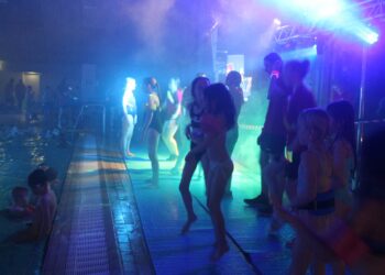 Stor tilslutning til Pool Party i Aabybro Svømmeklub