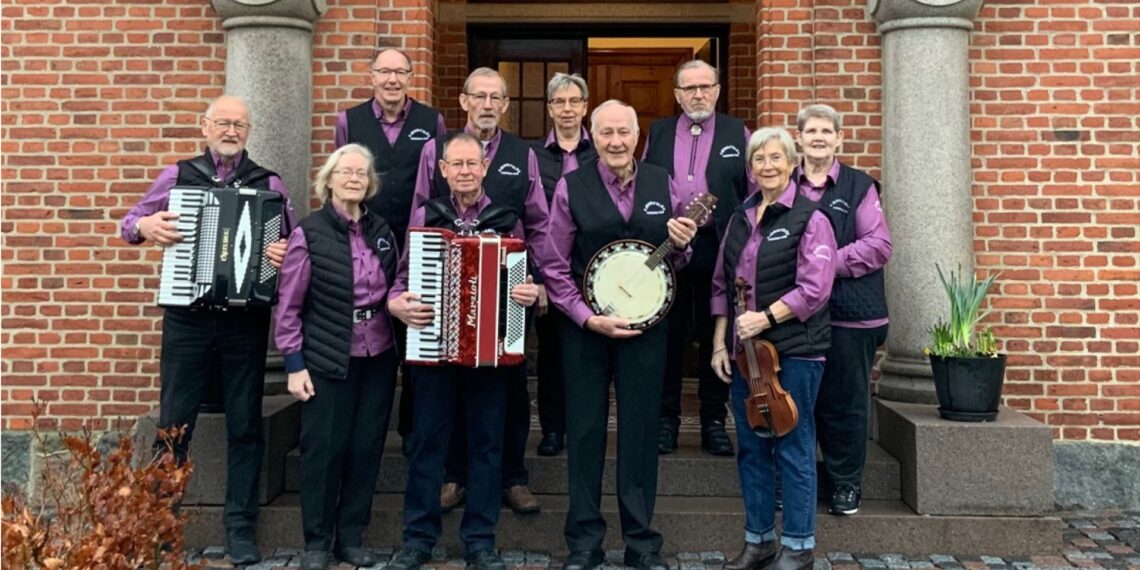 Fjerritslev Harmonikaklub fylder 25 år