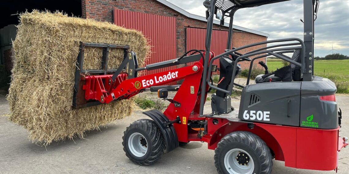 Eco Loader: Elektriske minilæssere skaber bølger af bæredygtighed i Landbrug og Erhverv