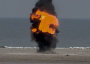 Derfor det høje brag over Grønhøj onsdag morgen: Intakt granat fra 2. verdenskrig sprængt på stranden