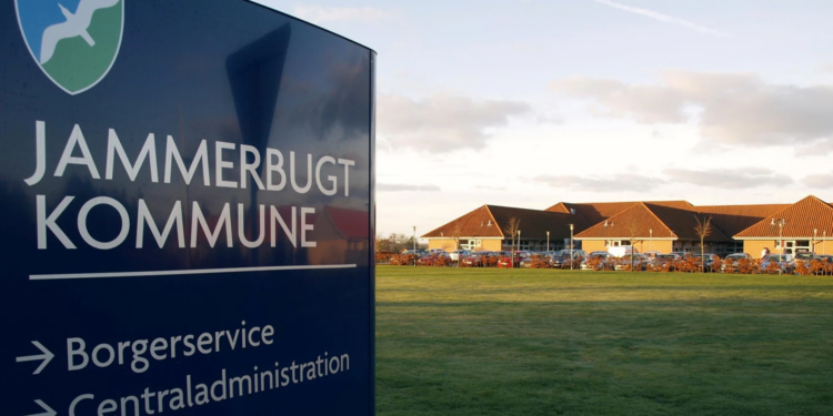 Nyt fra Kommunalbestyrelsen: Støtte til haller, ny kyststi og ændringer i Seniorrådet